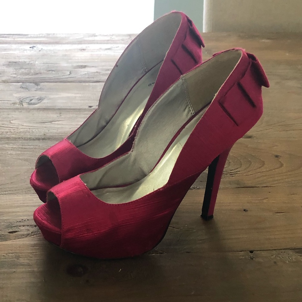 Super hot heels